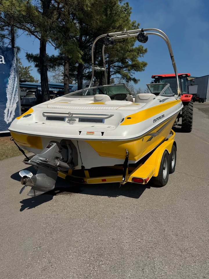 2003 Crownline 202 Br