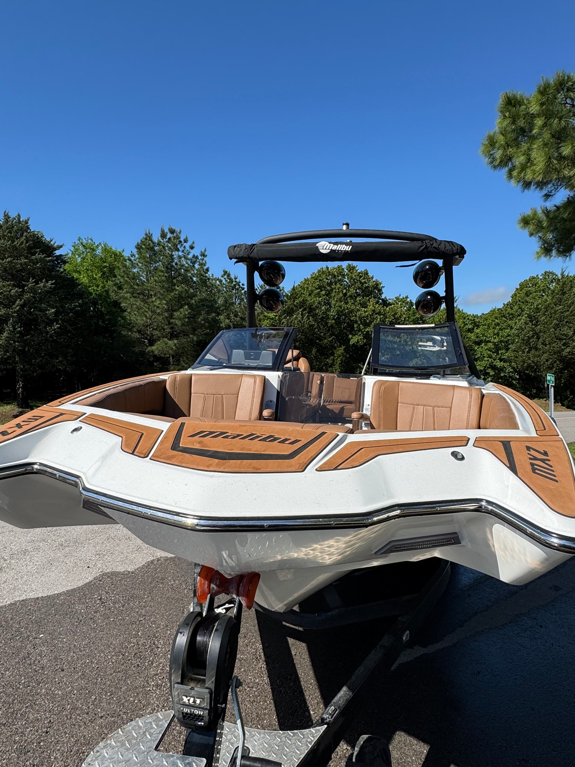 2021 Malibu Wakesetter 24 MXZ