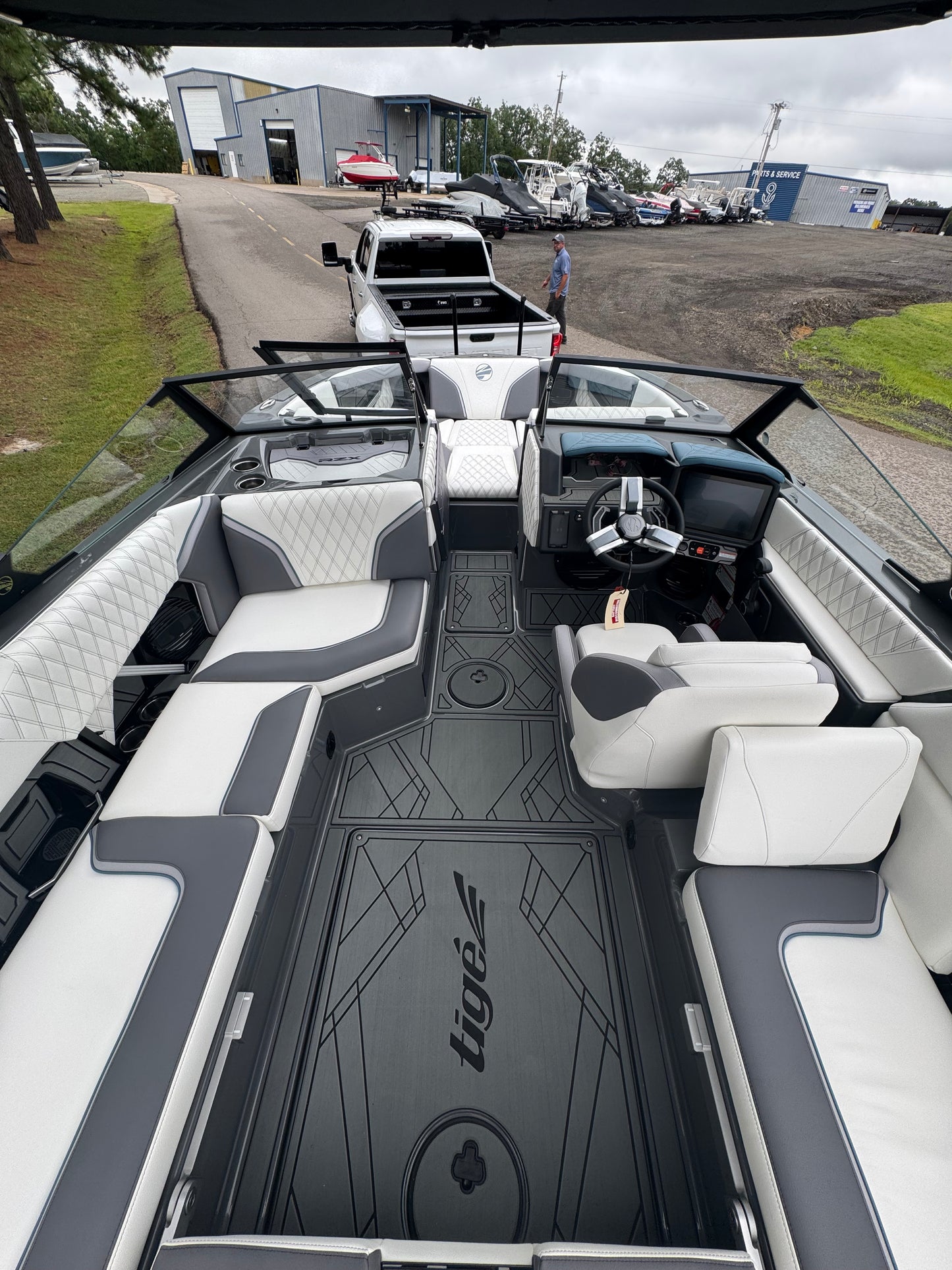 2025 Tige 22RZX