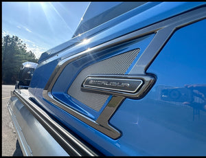 2025 Avalon Excalibur Twin Quad Lounger Windshield