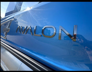 2025 Avalon Excalibur Twin Quad Lounger Windshield