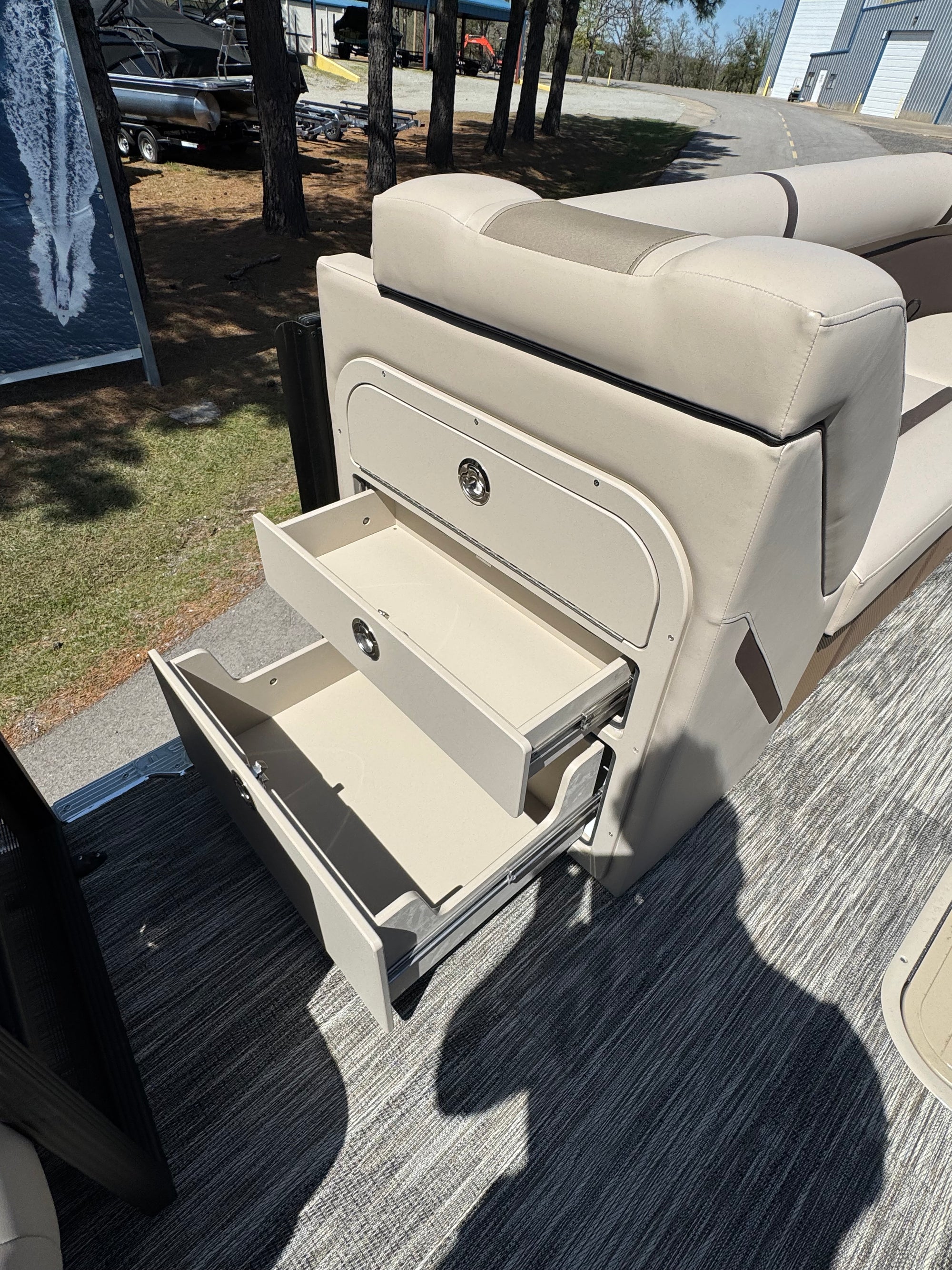2025 Crest Classic 240 SLRC