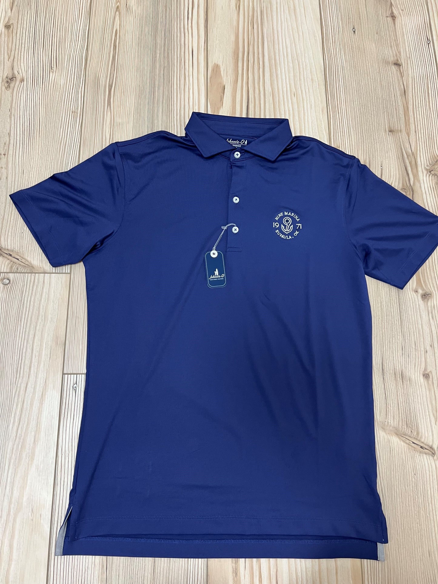 JOHNNIE-O BRANDED - NAVY BADGE LOGO POLO