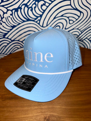 1010/26 - YOUTH HAT WHITE NINE MARINA LOGO EMBROIDERED