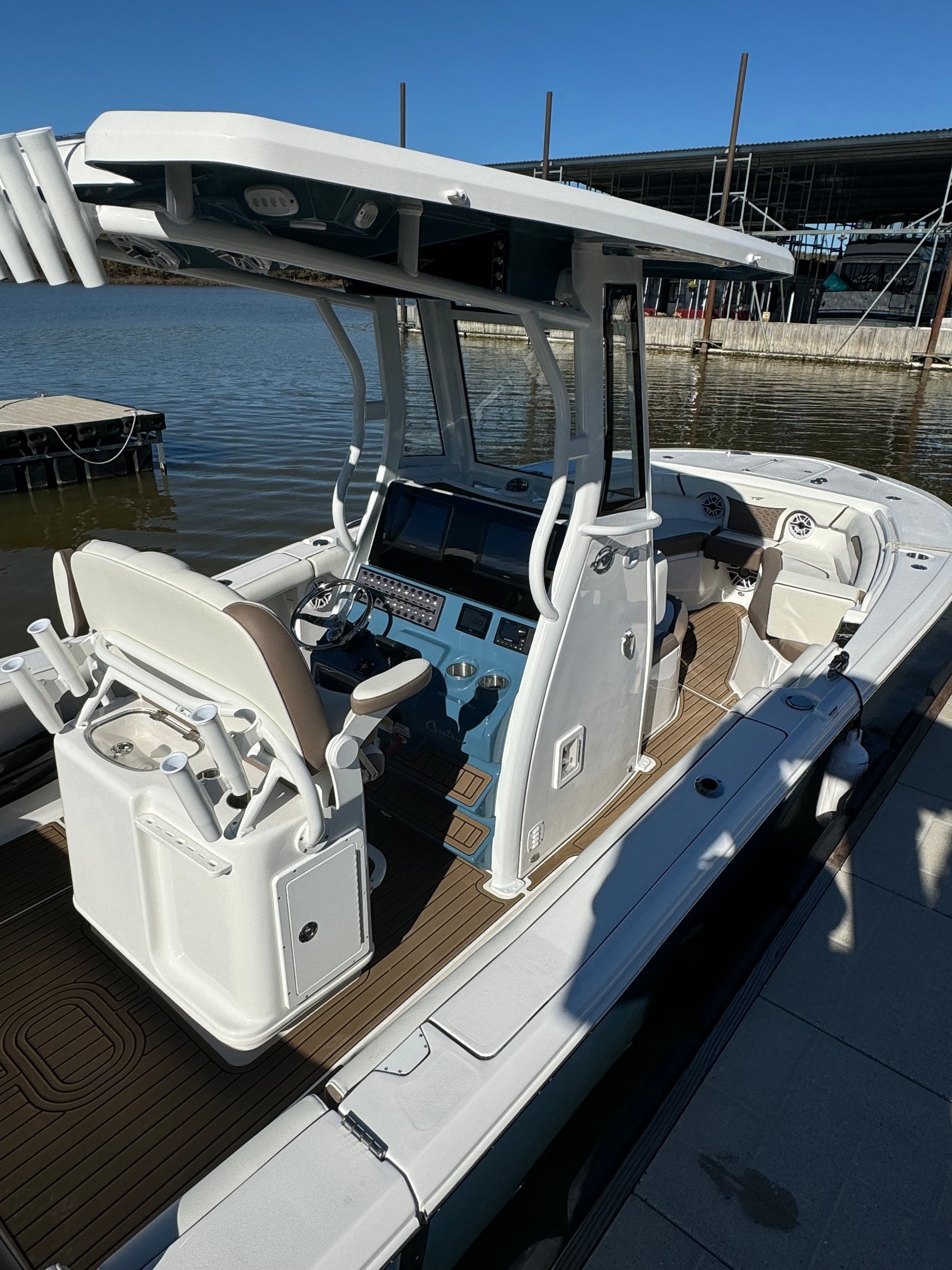 2025 Tidewater 256 LXF