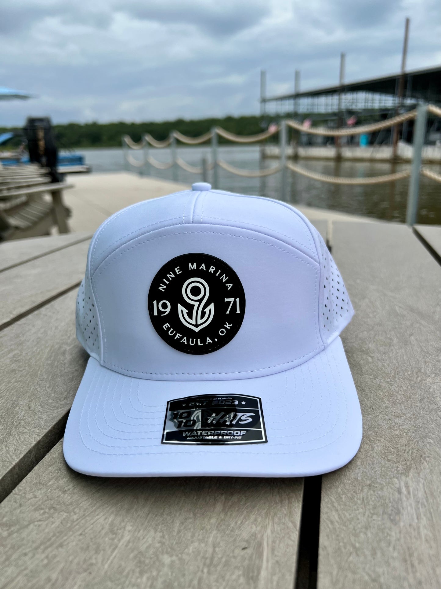 1010 - BLACK RUBBER BADGE HAT