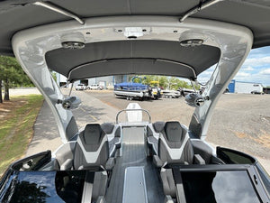 2024 Avalon Excalibur Quad Lounge Windshield