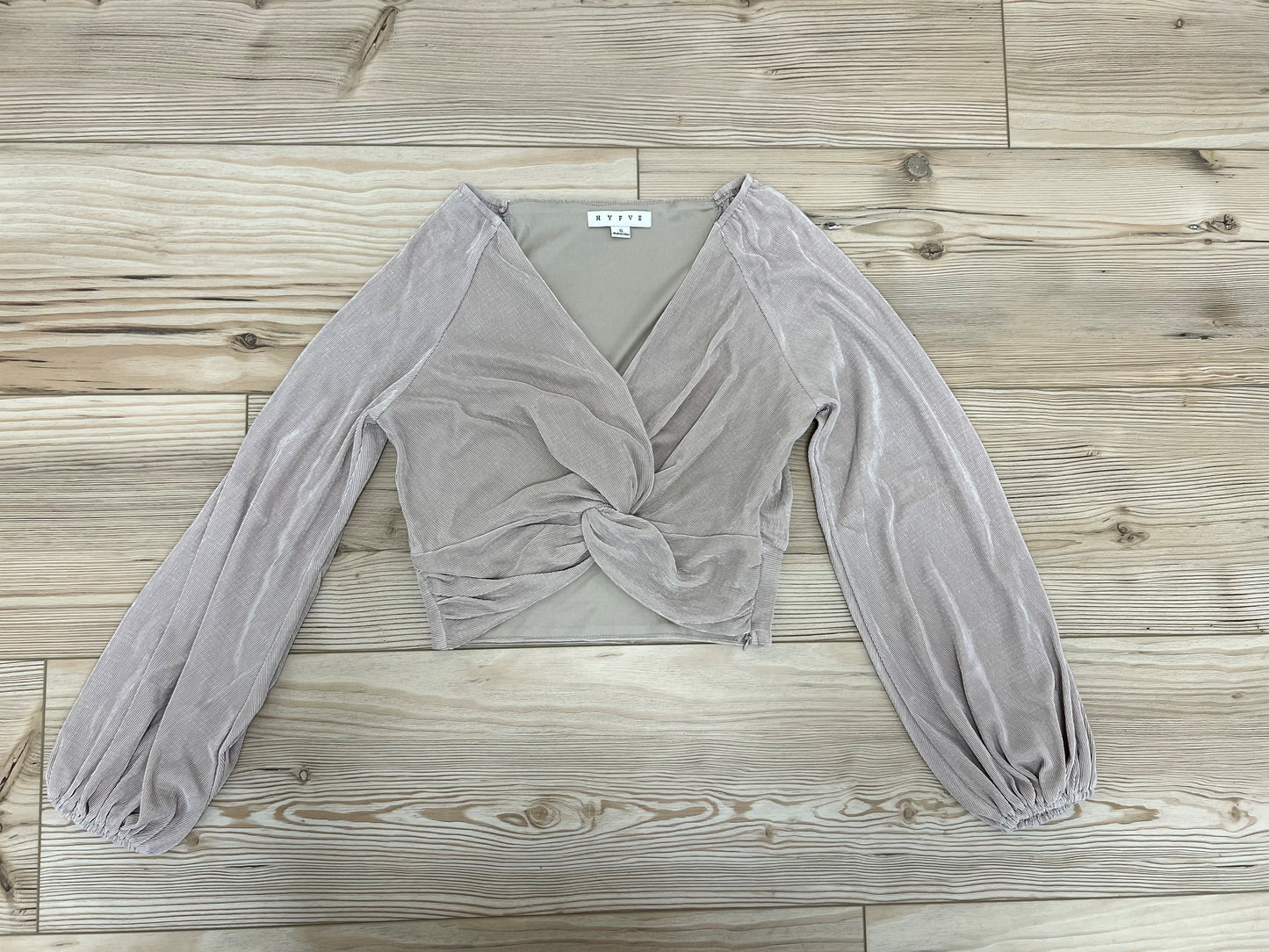 HYFVE - SWEATER CROPPED CHAMPAGNE FALL '24